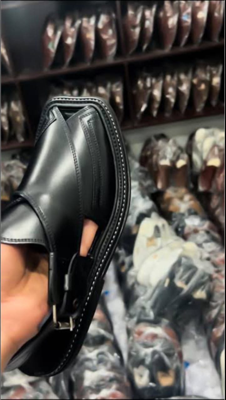 Triple Gear Chappal